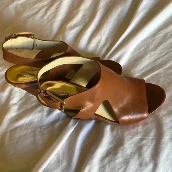 Michael Kors Size 10 Josephine Brown Wedge Sandals Luggage Tan Brown - Picture 9 of 9